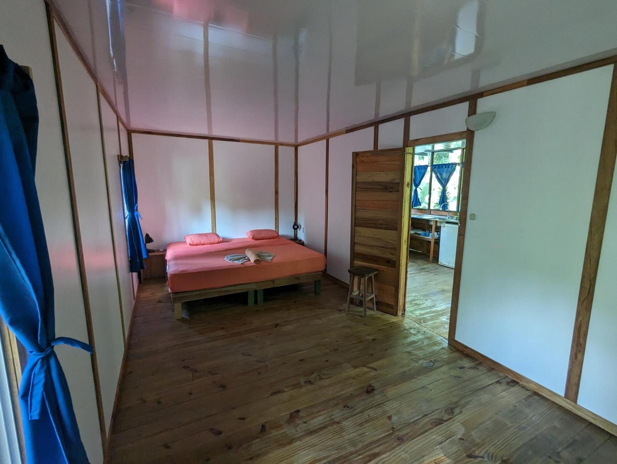 Arboura Eco Cabins Uvita Exteriör bild